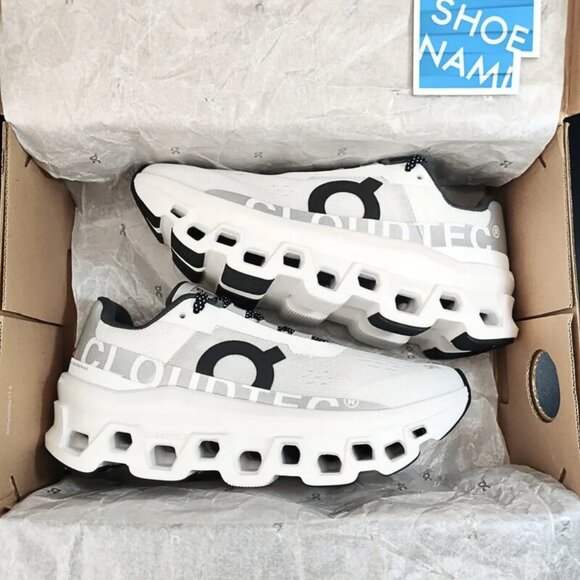 On Cloud Cloudmonster Running Shoes - Picture 4 of 6